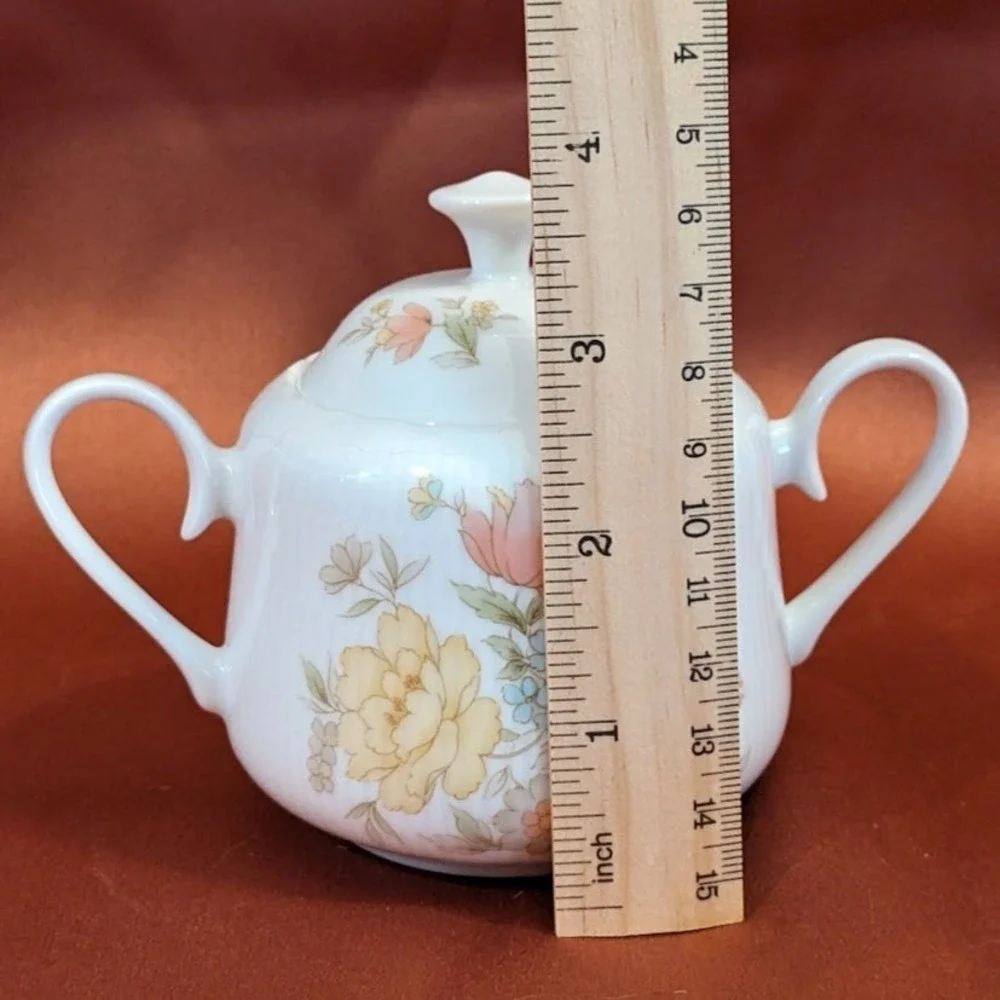 Vintage Ichiyama Toen‎ Japan Floral Porcelain Sugar Bowl w/Lid Ribbed Edge